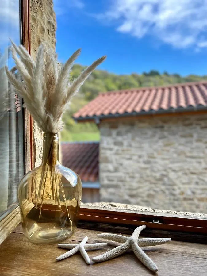 Holiday home Gite Brin De Nature Au Coeur De La Nature Bugiste Amberieu-en-Bugey France